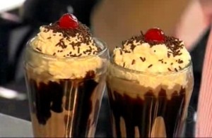Milk Shake de Brigadeiro Milk Shake de Brigadeiro