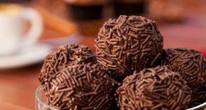Brigadeiro sem Lactose Brigadeiro sem Lactose